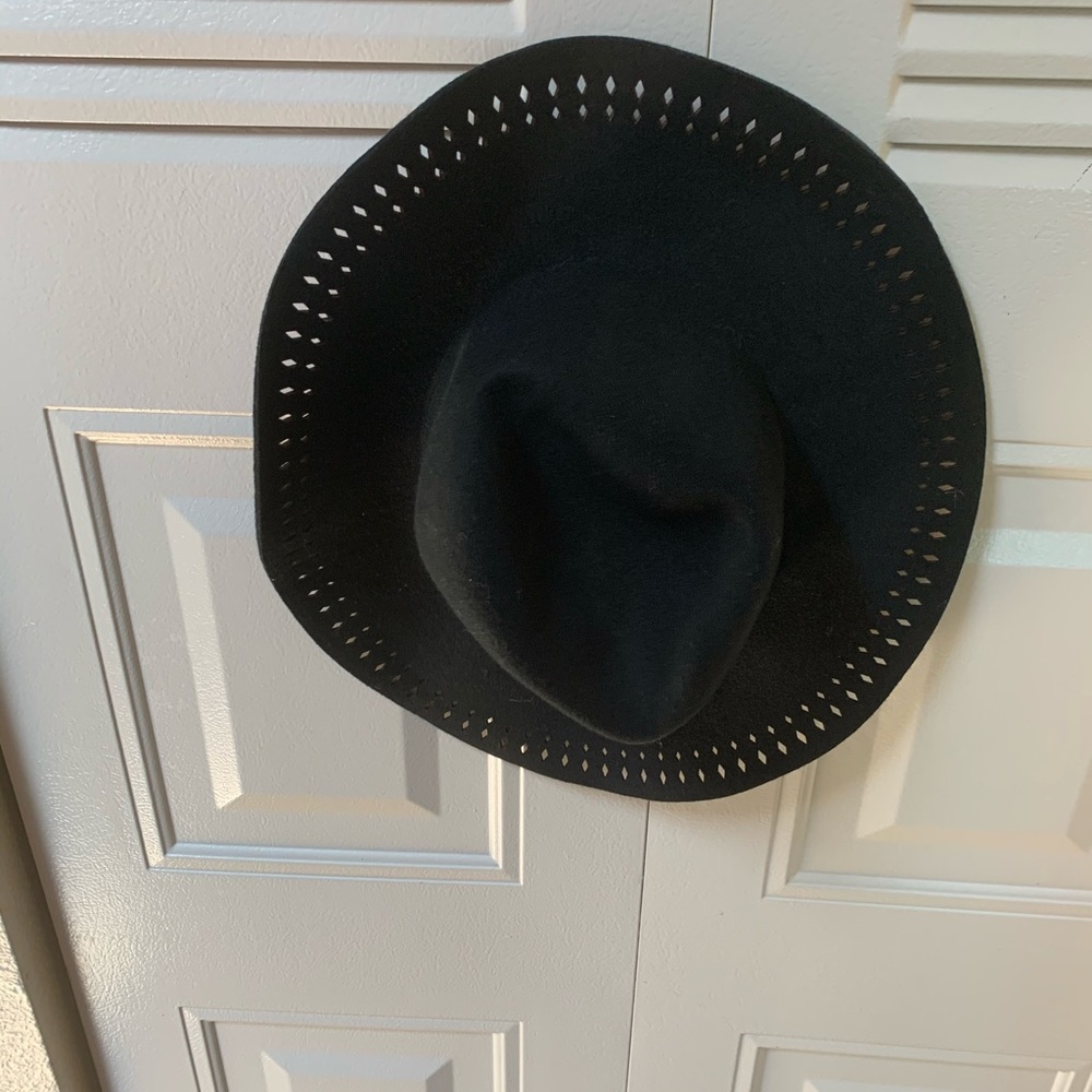 Woman hat, black color,